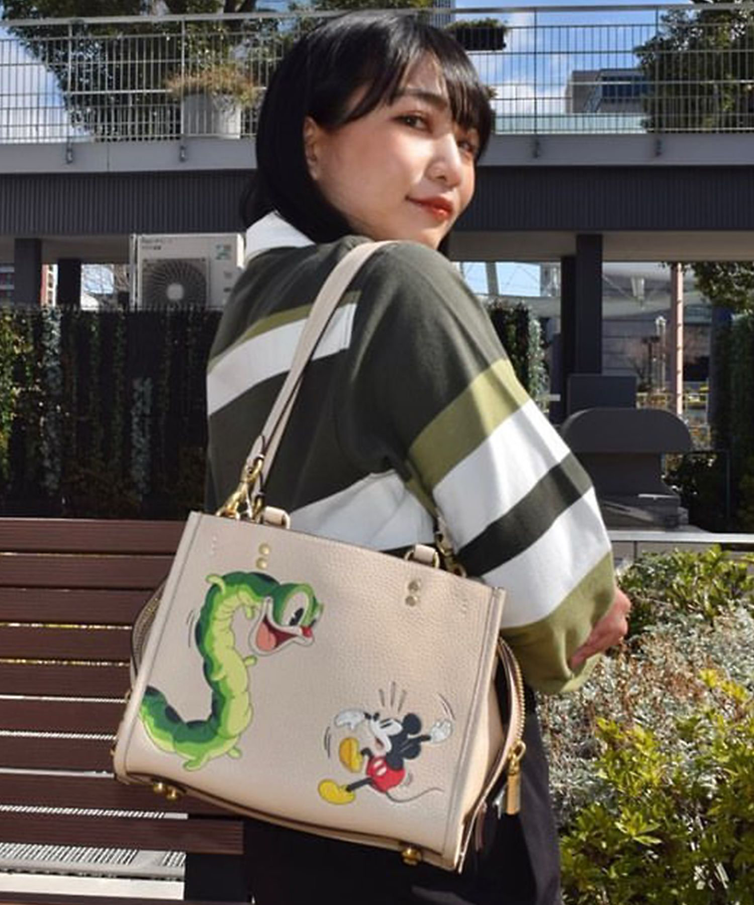 DISNEY X COACH】ローグ 25・リジェネラティブ レザー DISNEY X COACH】ローグ 25・リジェネラティブ レザー